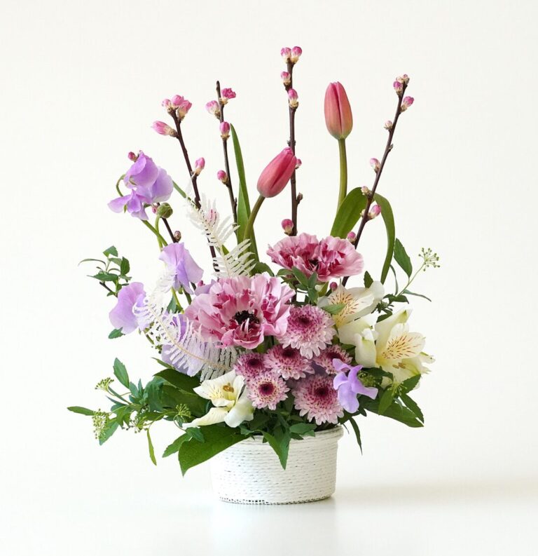 忙しいあなたにもぴったり！「アレンジメント置くだけコース」で手軽に楽しむ旬の花のある暮らし