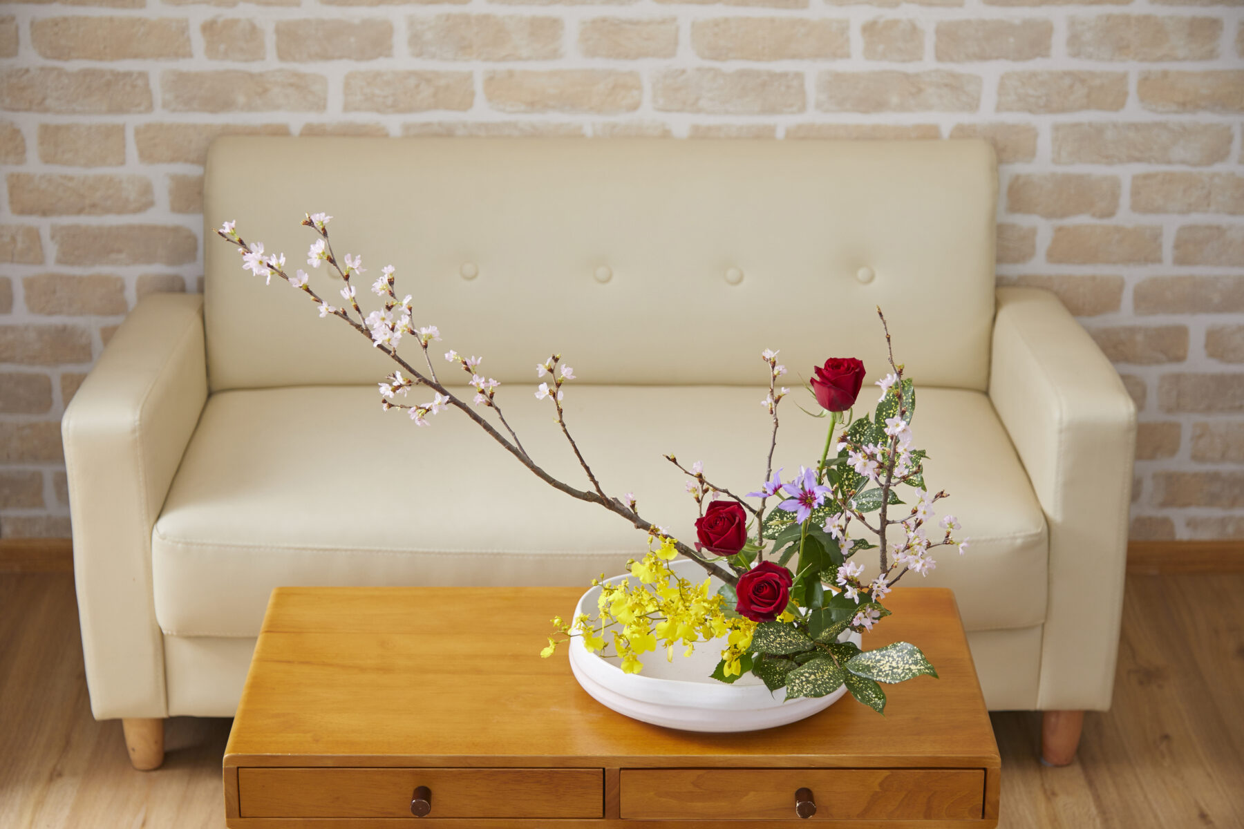 四季折々の花を暮らしに取り入れる方法と季節別おすすめの花選び
